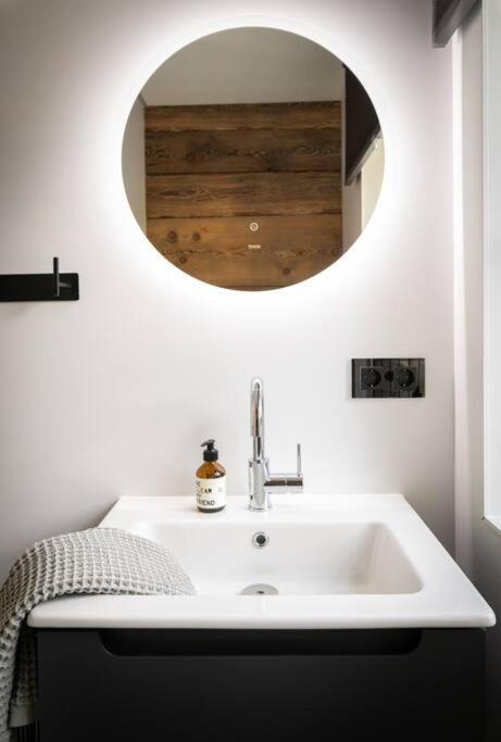 Basecamp Salzkammergut - Exklusives Apartment Mitten Im Salzkammergut Saint Wolfgang Eksteriør billede